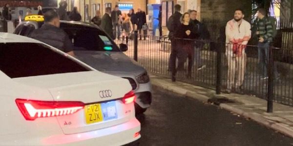 إصابات خطيرة في حادث طعن قطار بريطاني