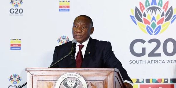  الاتحاد الأفريقي يرحب بـ"جنوب أفريقيا" رئيسًا لمجموعة العشرين 