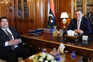 الدبيبة يتابع مع مؤسسة النفط أداء القطاع 