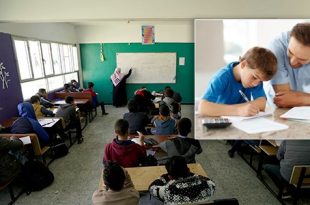 الدروس الخصوصية في ليبيا... بين الحاجة وغياب الرقابة