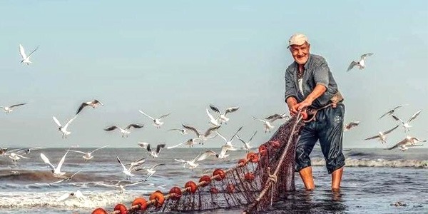 نشرة الصيد البحري المتوقعة على ساحل ليبيا اليوم الإثنين