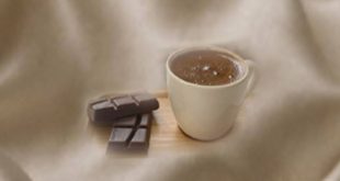 القهوة تُبطئ الشيخوخة!.. دراسة تكشف سر العمر الأطول