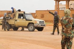 الاتحاد الإفريقي يدين تدهور الوضع الأمني في مالي ويستنكر العنف ضد المدنيين