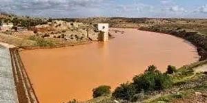 ارتفاع بمنسوب سد وادي القطارة وتشغيل المفيض الأول