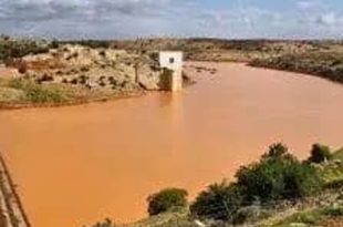 ارتفاع بمنسوب سد وادي القطارة وتشغيل المفيض الأول