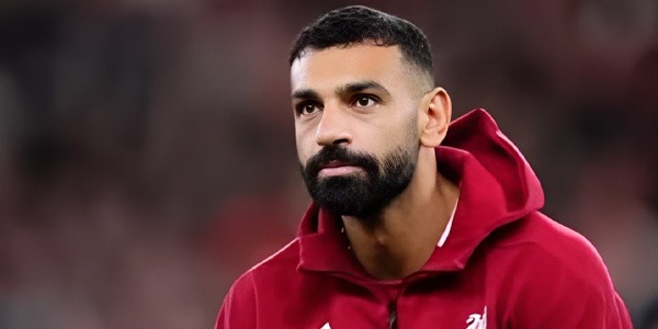 ليفربول يحسم الجدل حول وداعية صلاح ويرفض بيعه شتاء