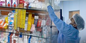 التوسع في استخدام (الطب البديل ) دون ضوابط يشكل خطرا واضحا على الصحة