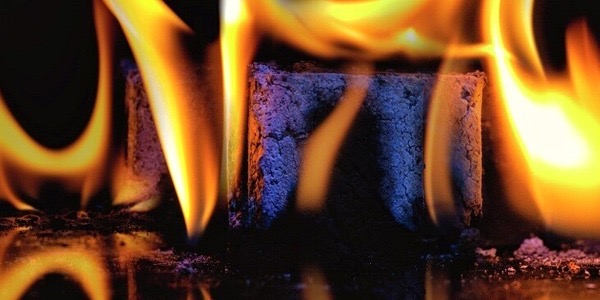 علماء روس يبتكرون "بلاستيك خارق" مضاد للحريق