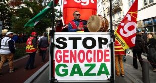 هولندي يتوج بجائزة الكاريكاتير الأوروبي عن رسم يفضح الإبادة الإسرائيلية