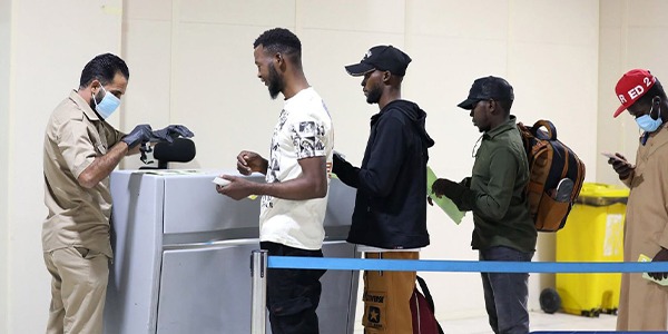 ترحيل دفعة جديدة من المهاجرين النيجيريين ضمن البرنامج الوطني للهجرة