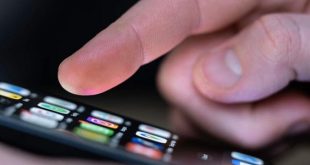 قوقل تكشف عن تحديث يتيح للشركات الاطلاع على رسائل الموظفين النصية!