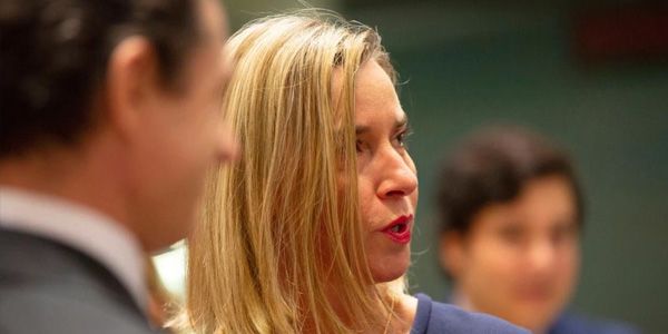 فضيحة تهزّ مؤسسات الاتحاد الأوروبي… توقيف موغريني في تحقيق فساد واسع