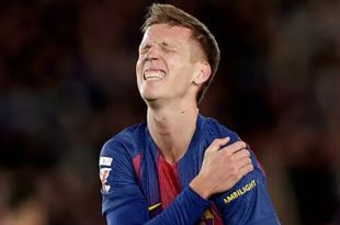 صدمة موجعة لعشاق برشلونة : خلع في كتف أولمو وغياب شهر يربك حسابات التشافي