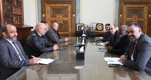 عيسى يبحث تأمين نقل العملة لضمان وصول السيولة إلى كافة المصارف