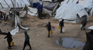 ظروف جوية قاسية تفاقم معاناة سكان غزَّة