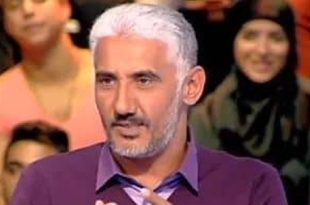 «فيس دق»… عرض رمضاني يكشف الوجه المعتم للتواصل الاجتماعي