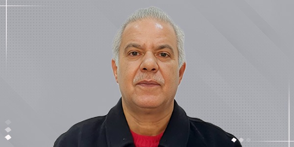 عبدالحكيم كشاد