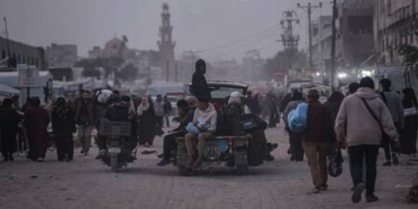 غارات صهيونية على غزة منذ الفجر تسفر عن 12 قتيلًا بينهم نساء وأطفال