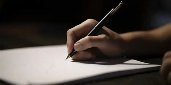 حين تصوم اللغة… الكتابة في حضرة رمضان شهادات ليبية عن الصمت، النص، والروح