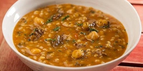 الدشيشة طبق شعبي يحارب الكرسترول