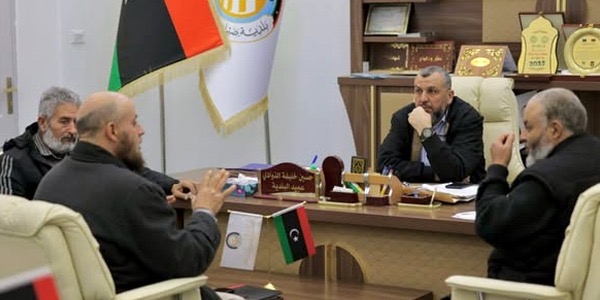 الإصحاح البيئي يناقش مكافحة اللشمانيا في صبراتة