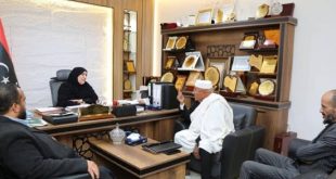 التعليم تناقش مع مراقبي بني وليد وتنيناي سير الامتحانات