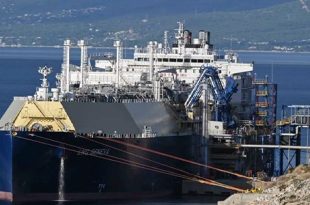 الولايات المتحدة تتصدر صادرات الغاز المسال عالميًا بصادرات قياسية في 2025