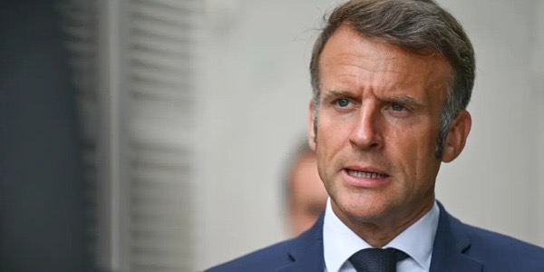 ماكرون يدعو أوروبا للإقتراض المشترك ومواجهة هيمنة الدولار