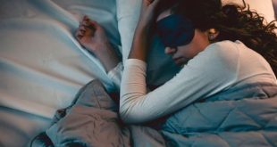 وسيلة استرخاء شائعة قد تحرمك من النوم العميق