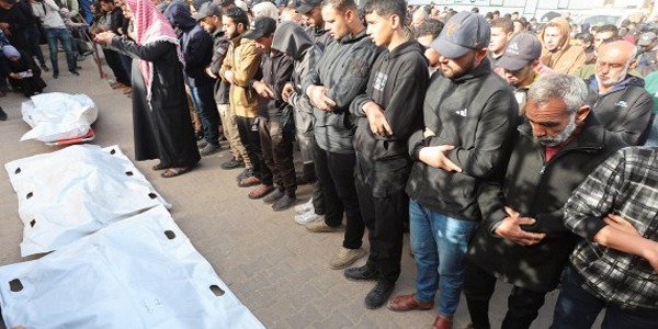 مقتل 11 فلسطينياً في غارات جوية إسرائيلية على غزة