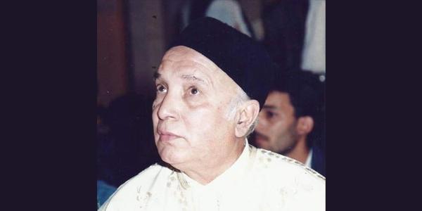 الأمين قنيوة .. شيخ القراء الذي عطر الاثير بترتيله