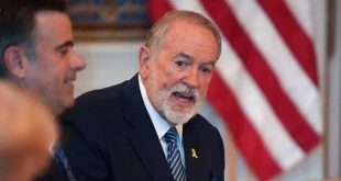 تنديد إقليمي واسع بتصريحات السفير الأمريكي "هاكابي" حول "الحق التوراتي" للكيان الإسرائيلي 