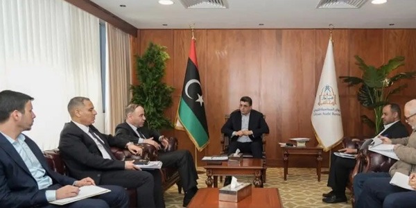 شكشك يناقش أداء وزارة الخارجية وملف الأصول الليبية