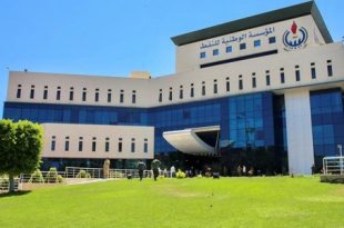 مؤسسة النفط : تفاوت في أرصدة الوقود واستمرار حركة الناقلات بالموانئ