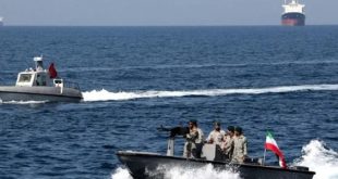 مناورات بحرية مشتركة بين روسيا وإيران في خليج عمان تثير الاهتمام الدولي