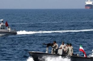 مناورات بحرية مشتركة بين روسيا وإيران في خليج عمان تثير الاهتمام الدولي