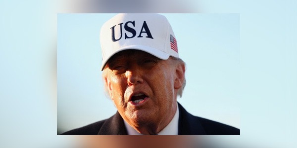 ترامب: أمريكا قد تضرب جزيرة خرج الإيرانية مجددا "للتسلية"