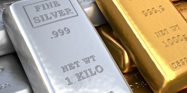 الذهب والفضة تتراجعان وسط تصاعد التوتر الأميركي-الإيراني