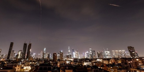 باكستان تعرض استضافة محادثات سلام لإنهاء الحرب 