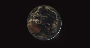 وجهان للأرض في مرآة أرتميس .. حين تخدعنا الأضواء لتكشف الحقيقة