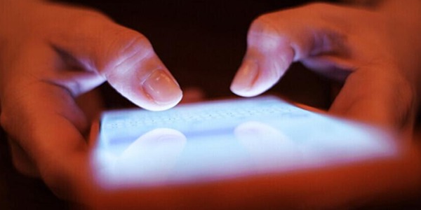 ميتا تطلق أداة جديدة تتيح للآباء مراقبة محادثات أطفالهم مع الذكاء الاصطناعي