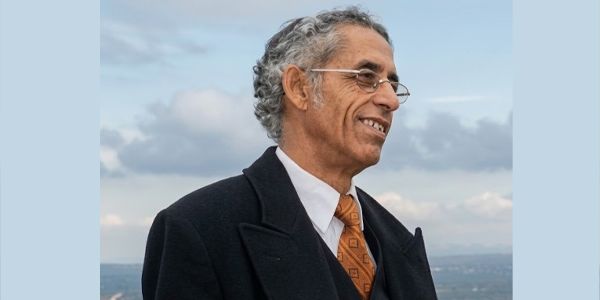 في الذكرى 17 لرحيل محمد المهدي.. حارس الضاد والصوت الذي ملأ الأثير 