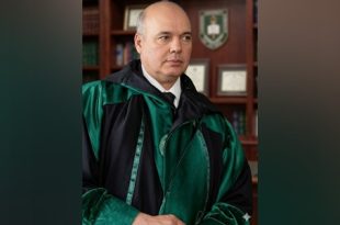 موقع حامد بوجبيرة.. رحيل "حارس الورق" الذي استشرف رقمنة الحقيقة