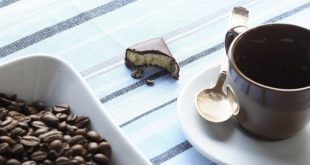 ​دراسة: القهوة تعزز الصحة النفسية عبر بكتيريا الأمعاء