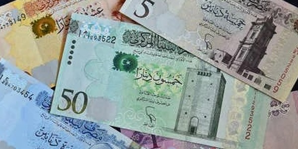 ضبط شبكة احتيال إلكتروني استولت على ربع مليون دينار عبر فيسبوك