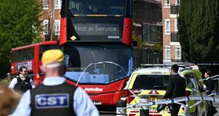 بريطانيا ترفع مستوى التهديد الإرهابي إلى “شديد” عقب حادث طعن في لندن