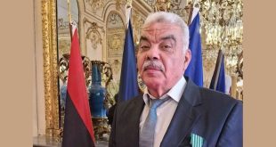 حارس الآثار الليبية البروفيسور خالد الهدار  يتقلد في باريس وسام  الفنون والآداب