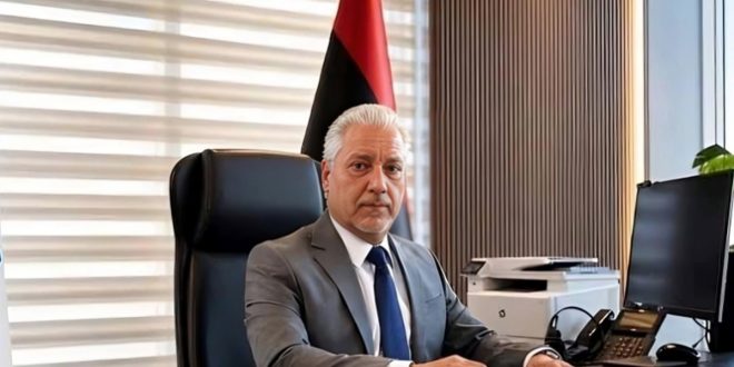 وصول ناقلة وقود إلى ميناء طرابلس واستمرار تدفق شحنات البنزين