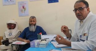 “أطفال القمر” في ليبيا.. حياة محاصرة بالشمس والمعاناة