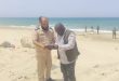 فرق الإصحاح البيئي تواصل سحب عينات من مياه الشواطئ للتأكد من صلاحيتها قبل موسم الاصطياف